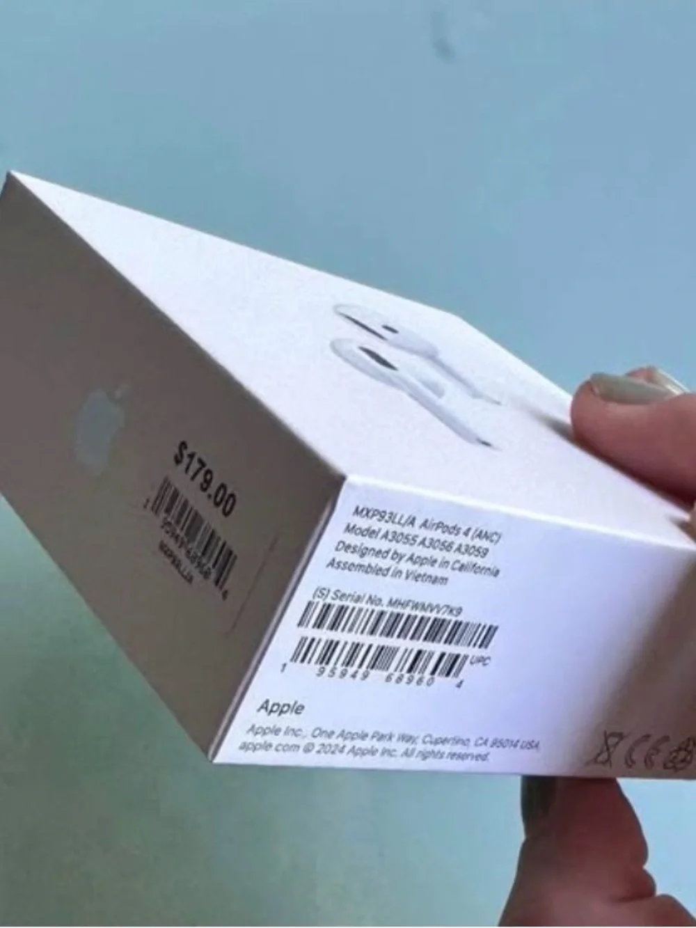 Apple AirPods 4 with Active Noise Cancellation